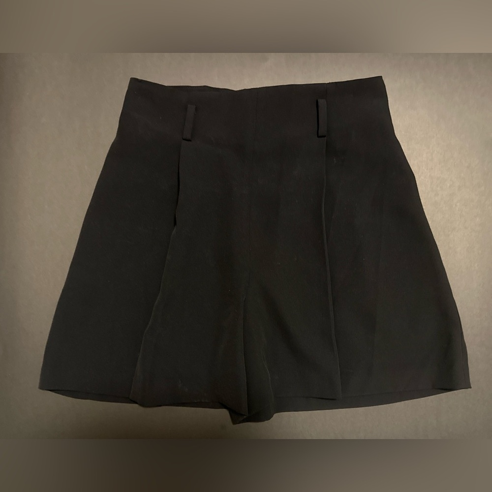 Uniqlo Black Dress Shorts